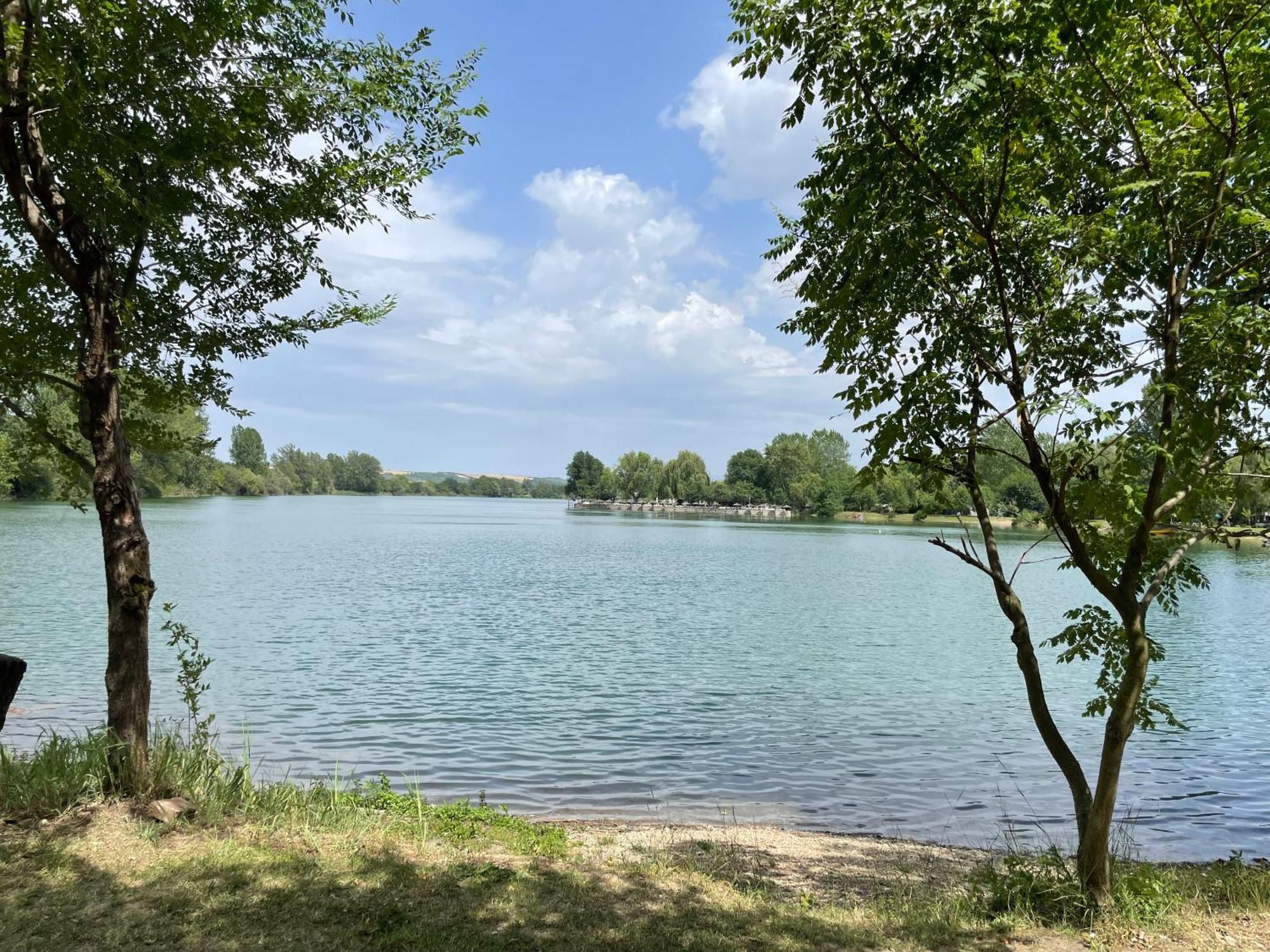 Camping Oaza Bela Crkva  Εξωτερικό φωτογραφία