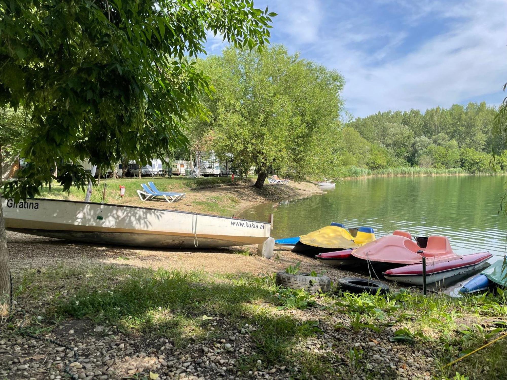 Camping Oaza Bela Crkva  Εξωτερικό φωτογραφία